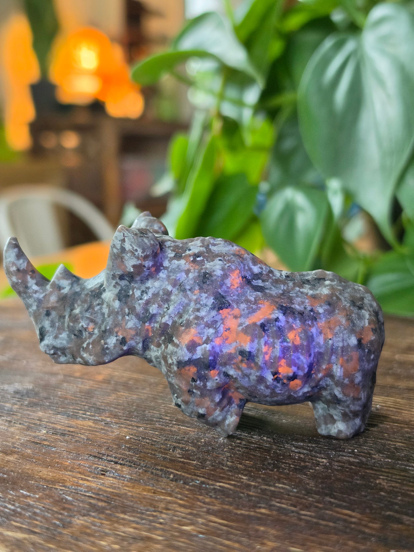 UV Reactive Sodalite "Yooperlite" Rhino Carving