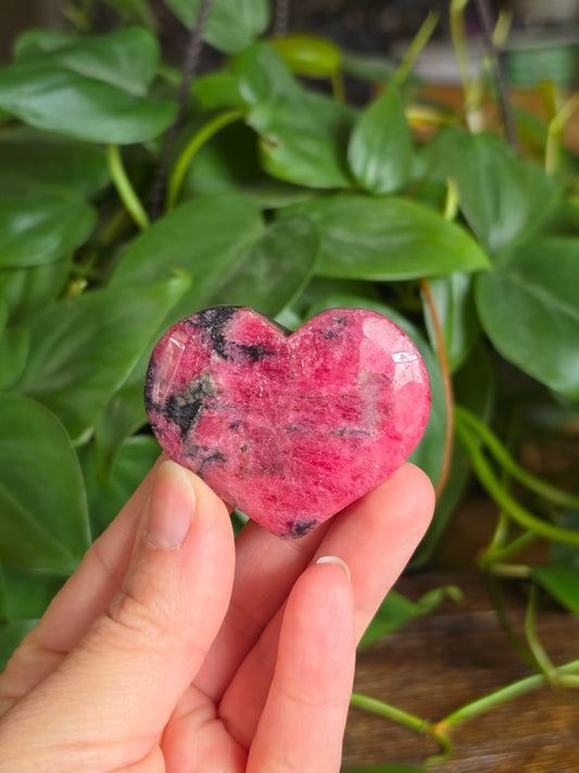 Rhodonite Crystal Heart "F"
