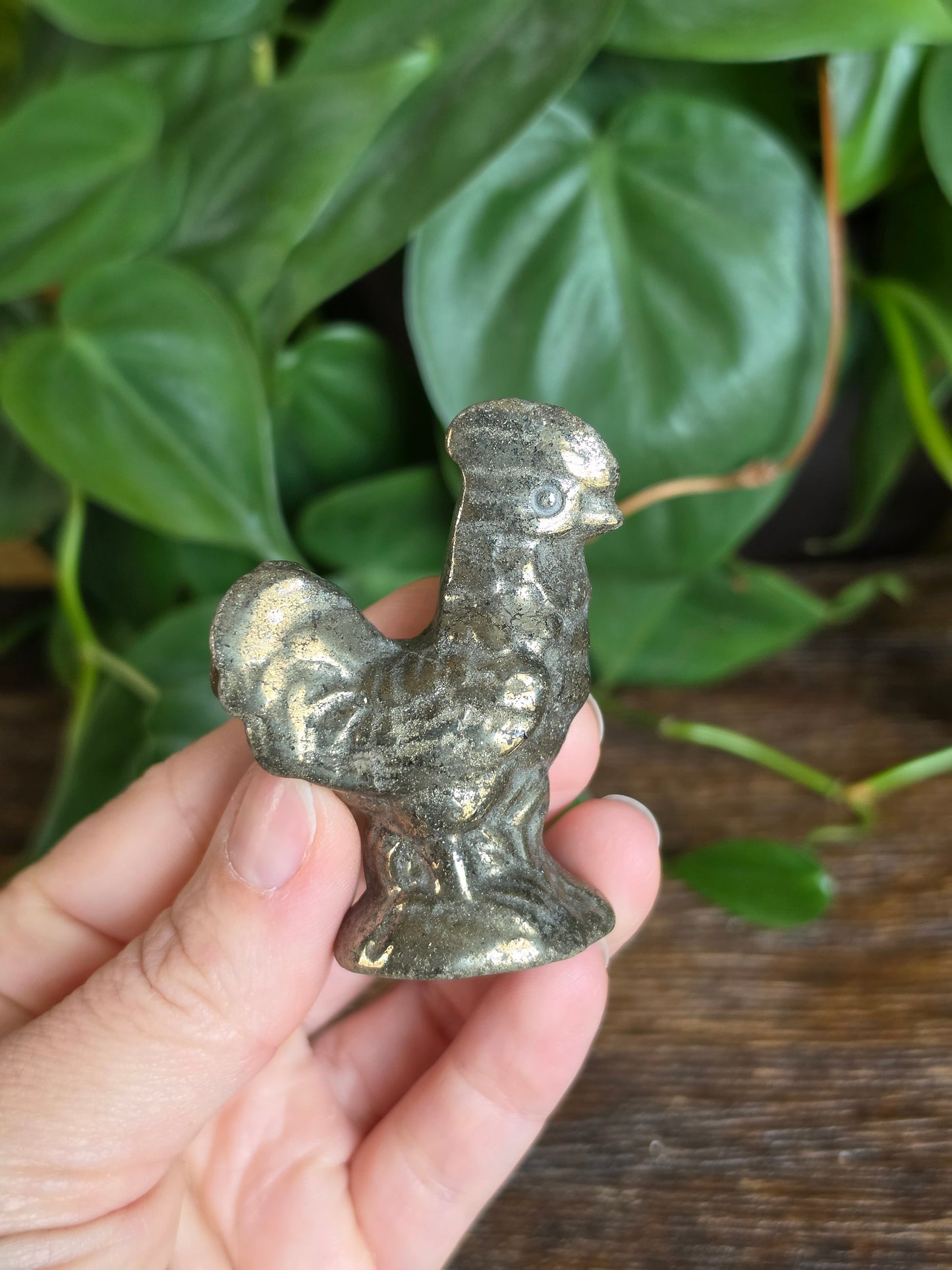 Pyrite Crystal Rooster Chicken Carving