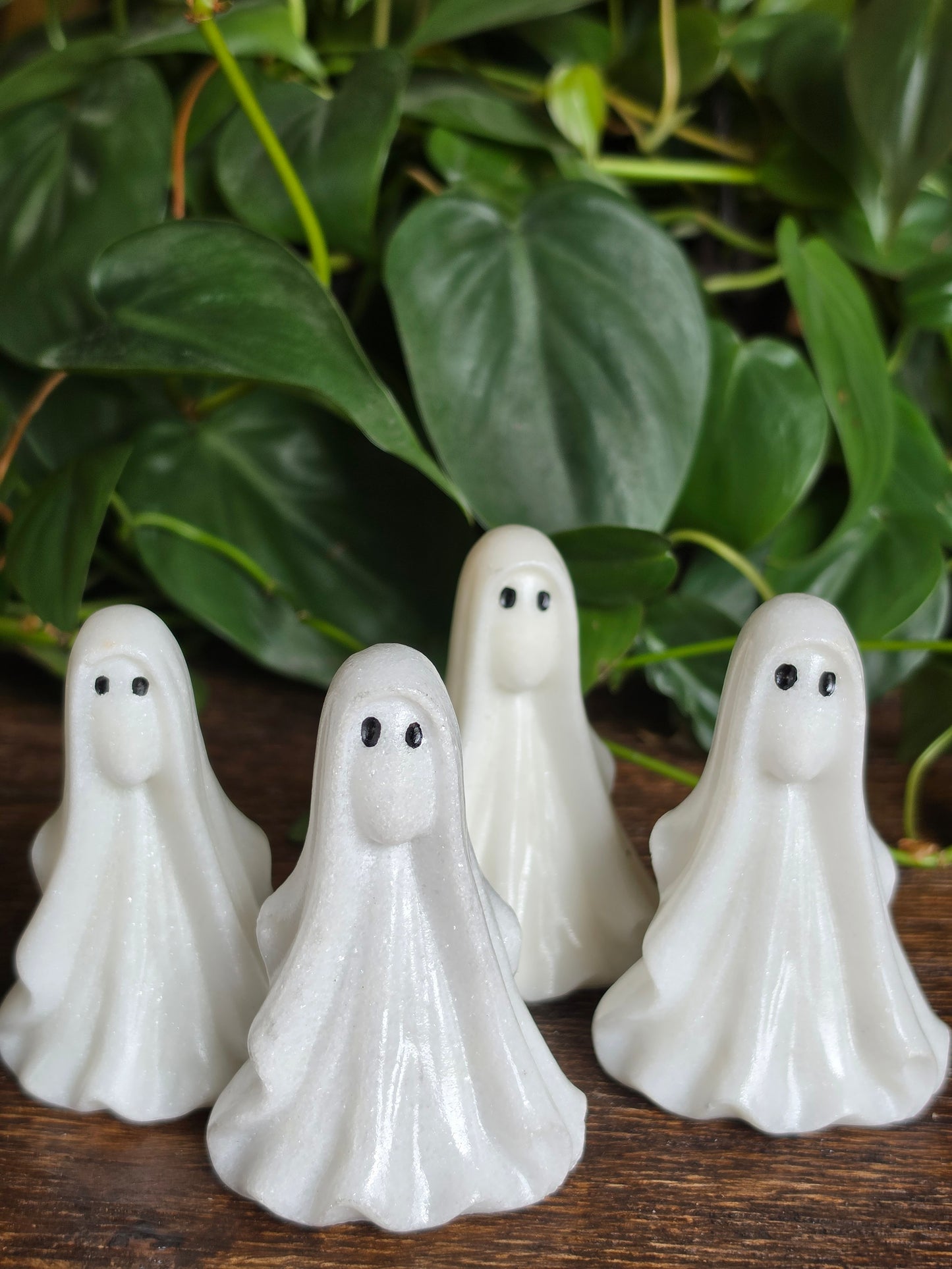 Calcite Marble Crystal Halloween Ghost Carving (One Piece)