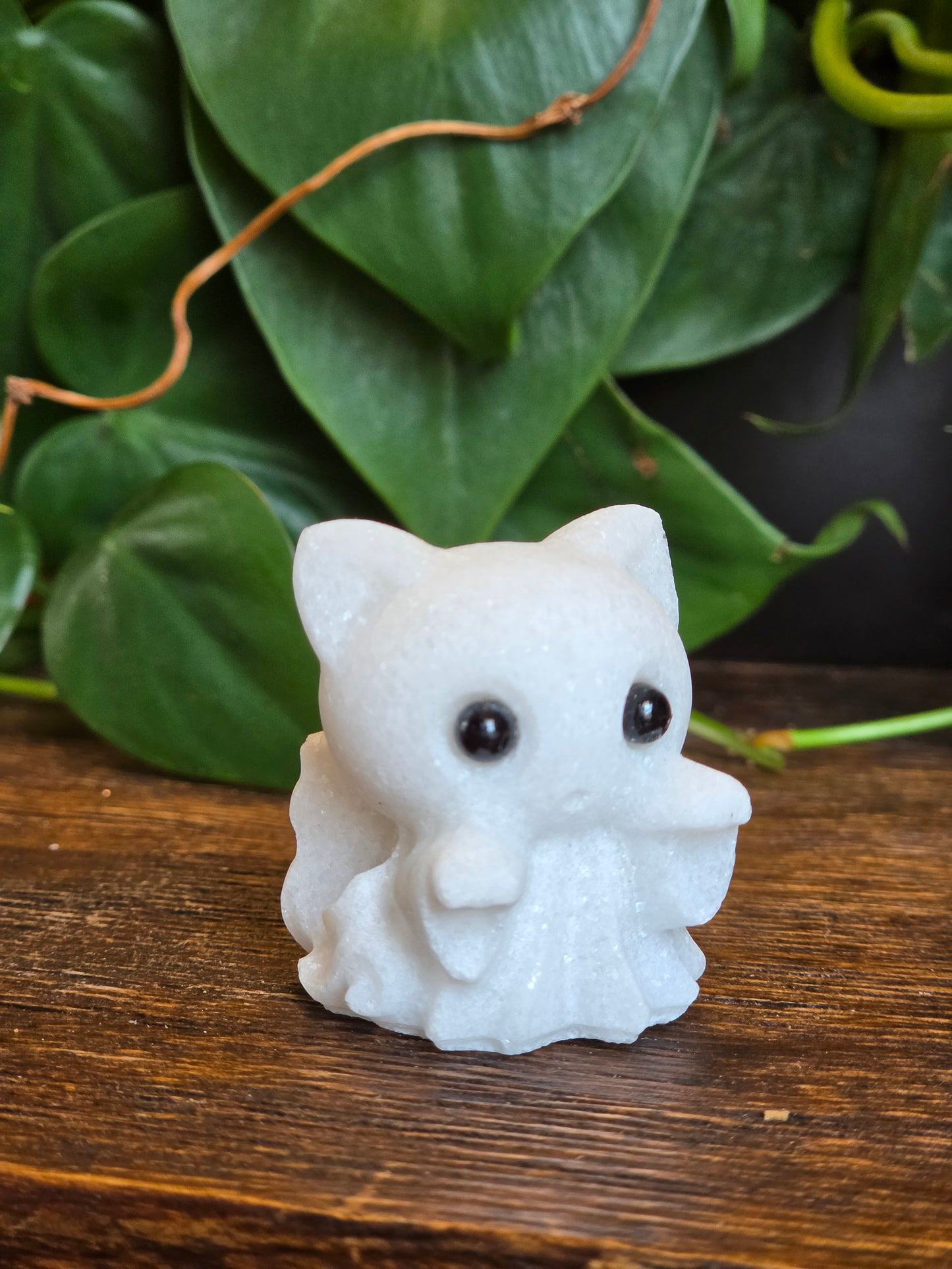 Calcite Marble Crystal Cat Ghost Halloween Carving (One Piece)