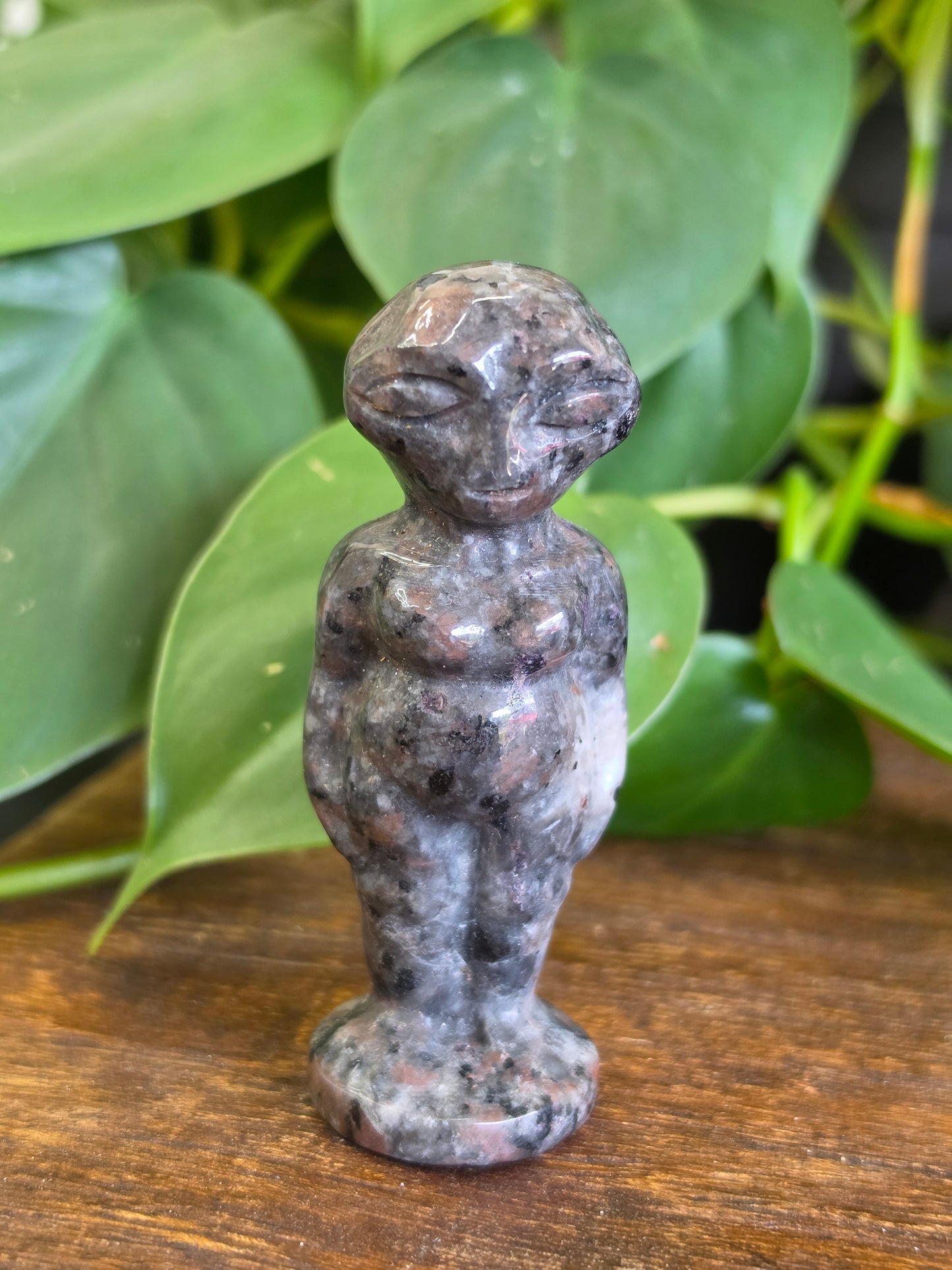 UV Reactive Sodalite Yooperlite Alien Carving "A"