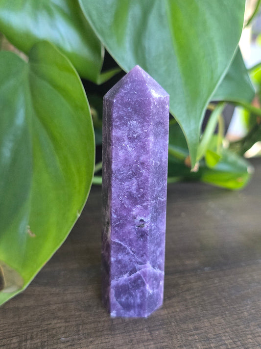 Lepidolite Point