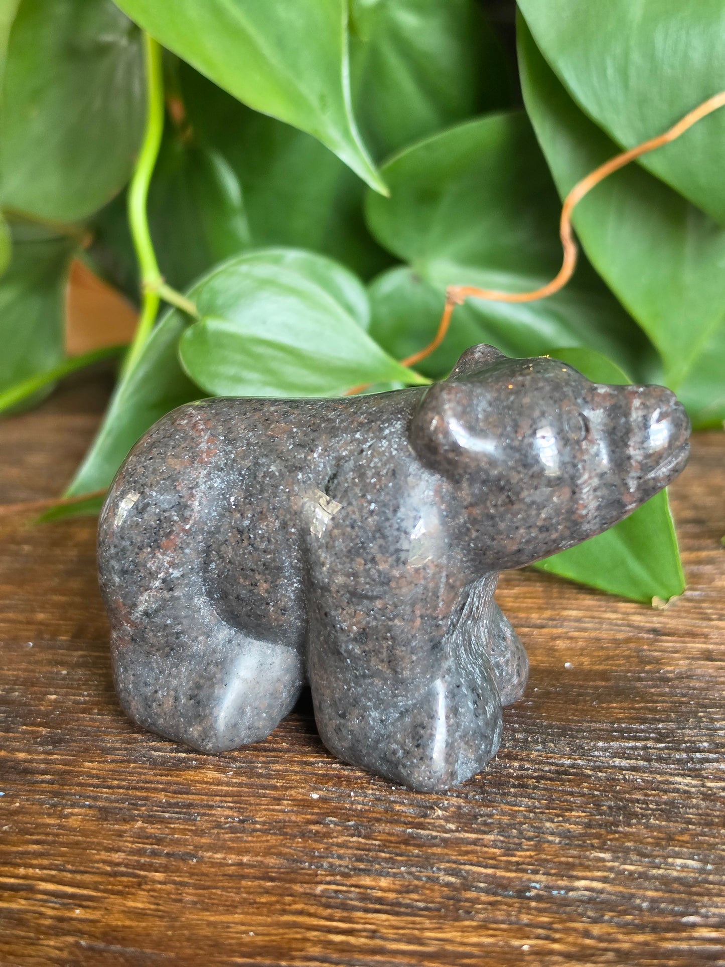 UV Reactive Sodalite Crystal Bear Carving