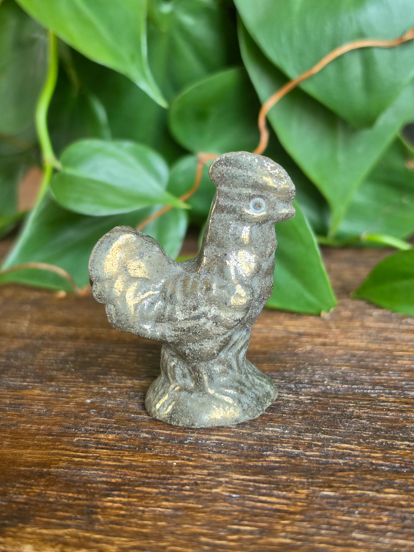 Pyrite Crystal Rooster Chicken Carving