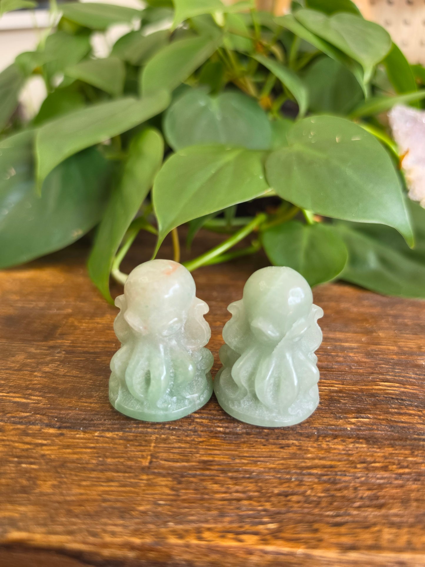 Green Aventurine Crystal Octopus Kracken Carving (One Piece)